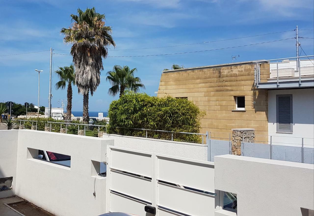 Villa Torre dell'Orso centro - villino vista mare con ampio giardino Esterno foto